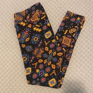 Tall & Curvy LuLaRoe Leggings